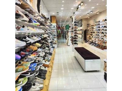 جوشکاری-فروشگاه کفش کرج گوهردشت، فروش انواع کفش های مجلسی، اسپرت،ورزشی تخصصی،اداری،کار و ایمنی و…